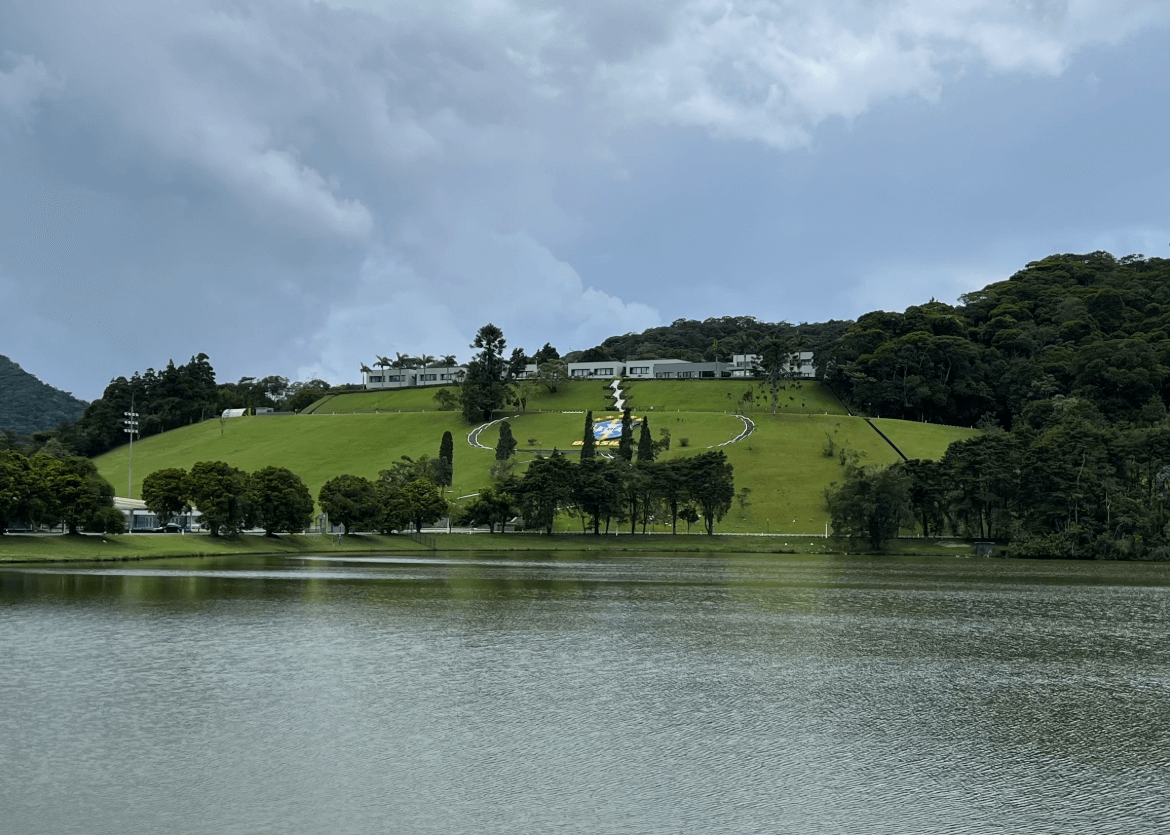 lançamentos em teresópolis